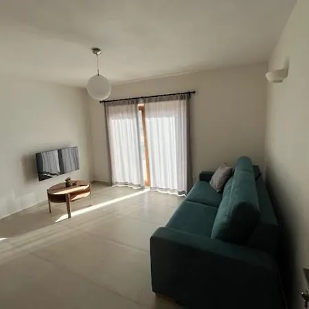 Blatka Apartamento Golcuv Jenikov